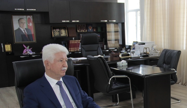 İcra başçısı Rafiq Cəlilovun yubileyinə nə hədiyyə ediblər?-