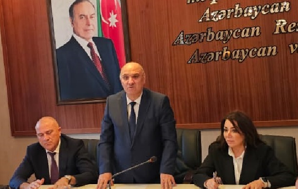 Nəsimi rayonunda növbəti qanunsuz tikinti- Hansı məmurun icazəsi ilə bu işlər görülür? -