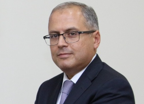 Səbailın icra başçısı Vüqar Zeynalov Bayılda qanunsuz tikinityə necə icazə verib?-