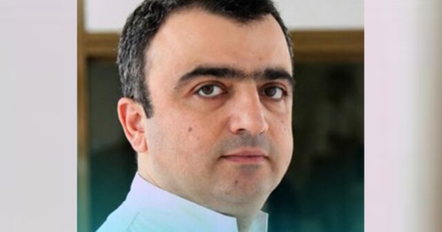 media-zaur-nef